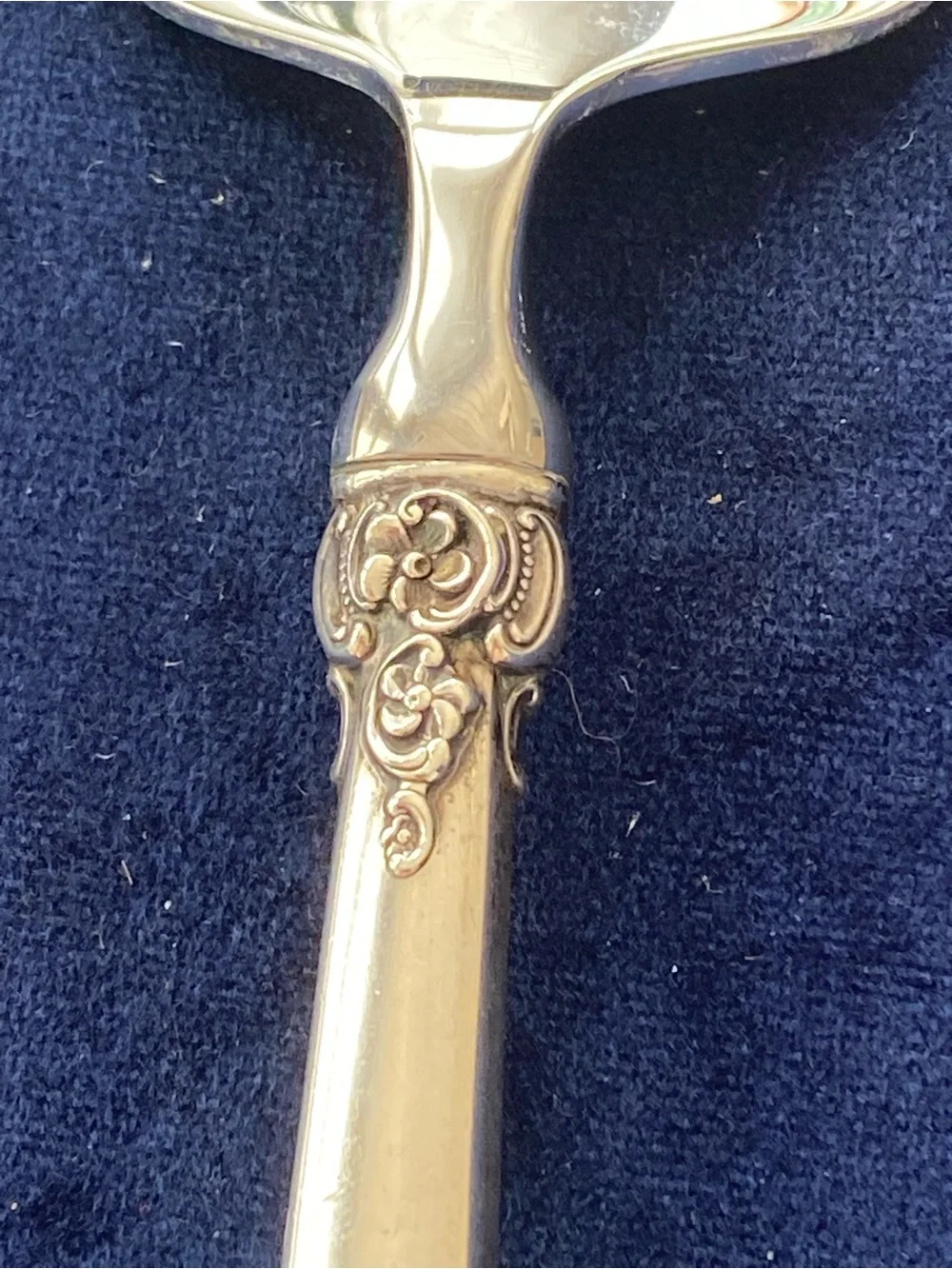 Vintage Wallace Silversmiths GRANDE BAROQUE Cake/Pie Server 10 7/8 in